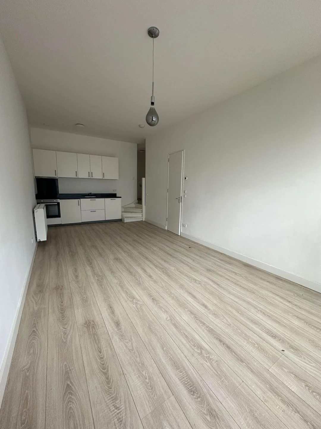 Rental property in Mathenesserweg 127A-04A, Rotterdam