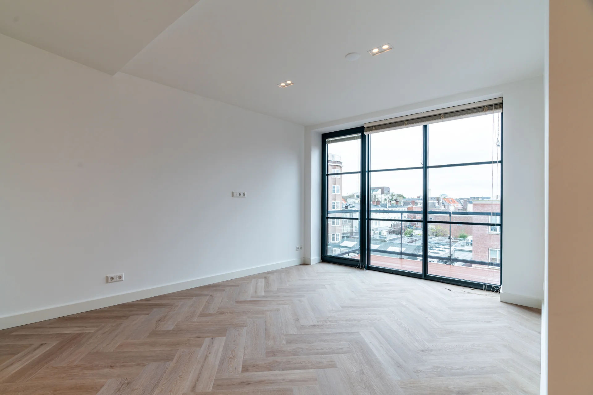 Rental property in Van de Spiegelstraat 19Q, The Hague