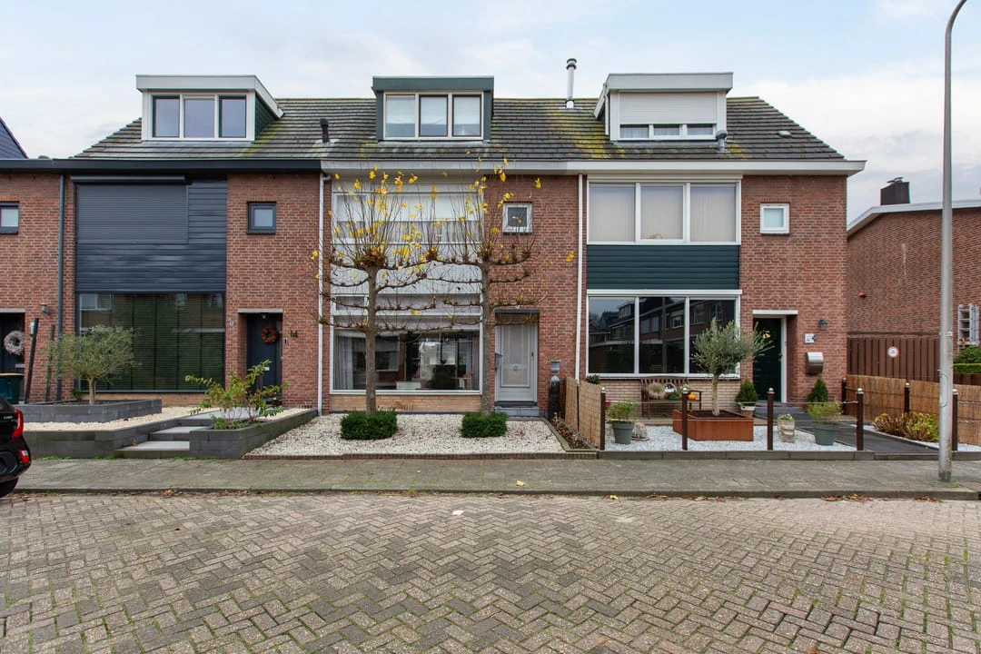 Rental property in Jan van de Cappellestraat 12, Krimpen aan den IJssel