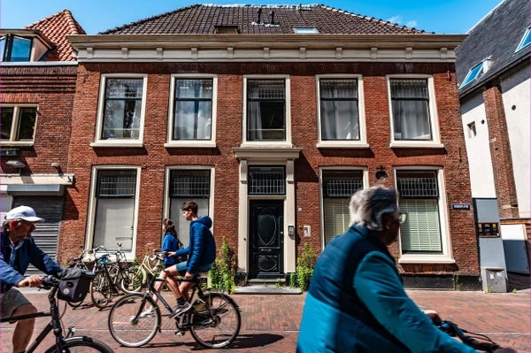 Rental property in Kerkplein 8-6, Harderwijk