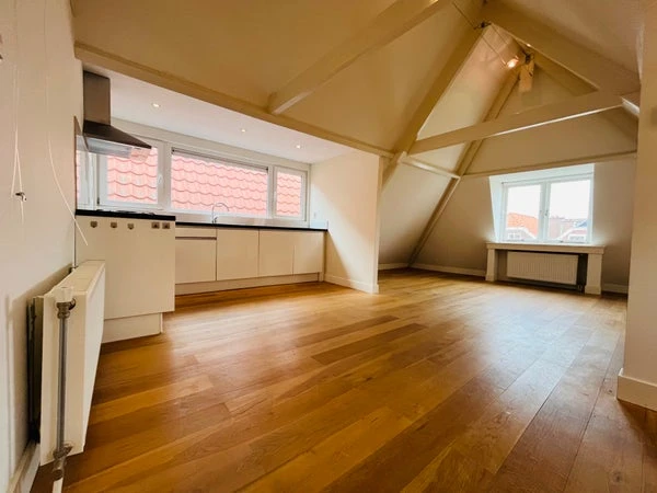 Rental property in Prins Hendrikstraat 17C, The Hague