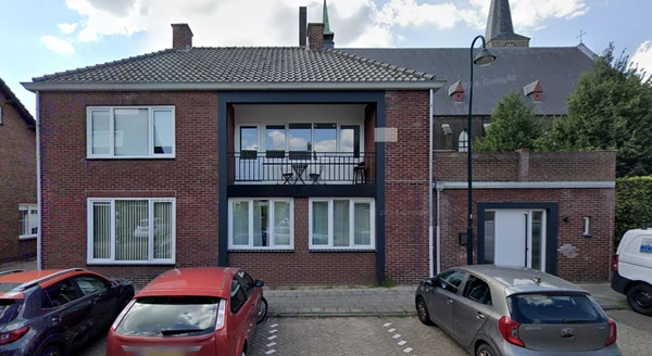 Rental property in Scholtisstraat 81, Velden