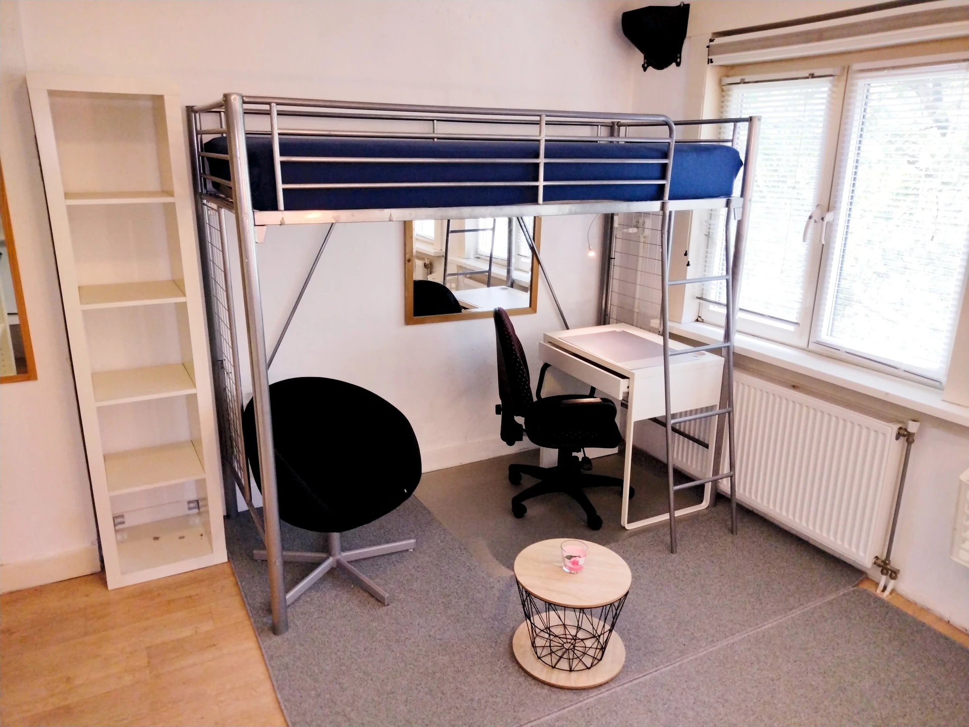 Rental property in Mijnsherenlaan, Rotterdam