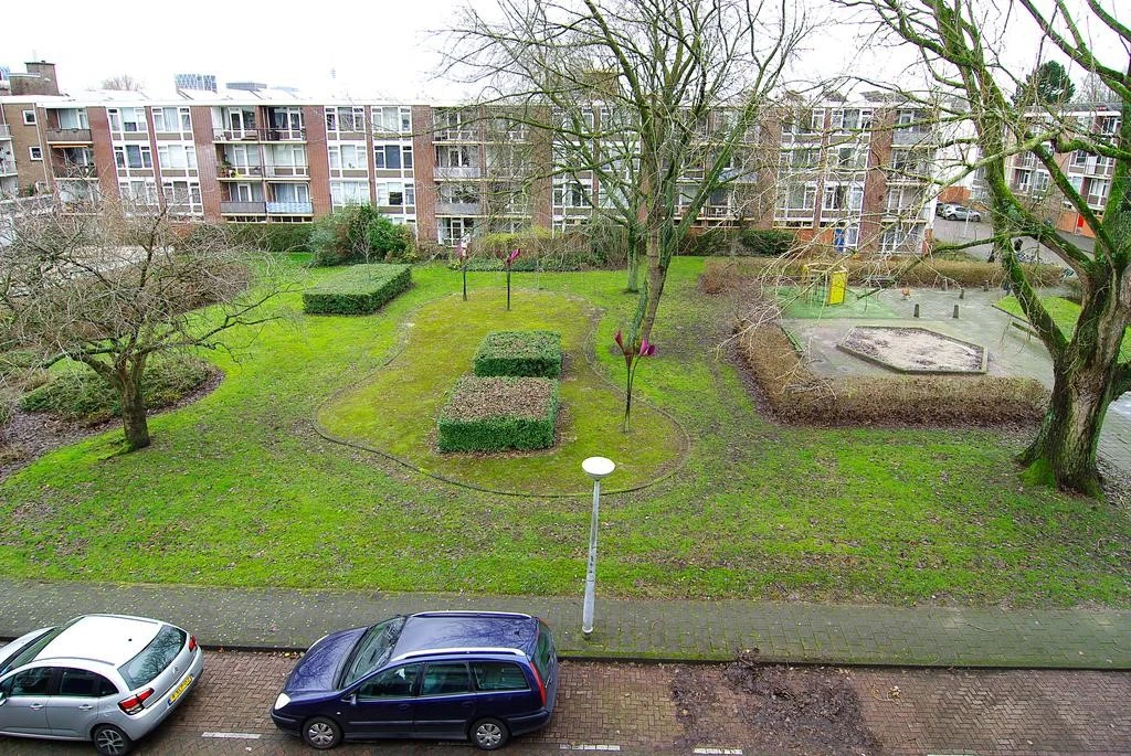 Rental property in Onstein 42, Amsterdam