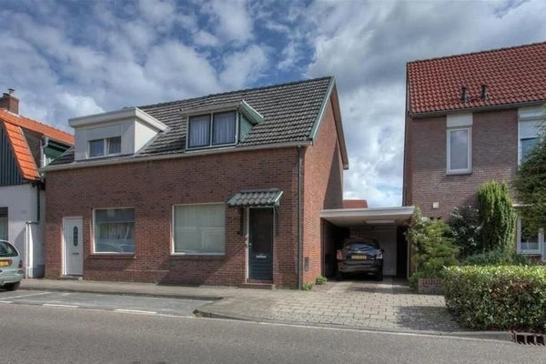 Rental property in Oostveenweg, Enschede