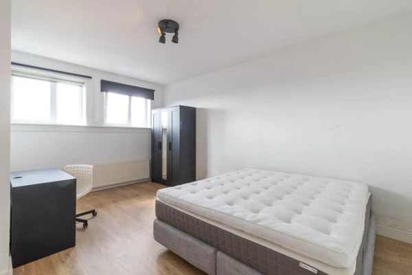 Rental property in Capadosestraat 3A, The Hague