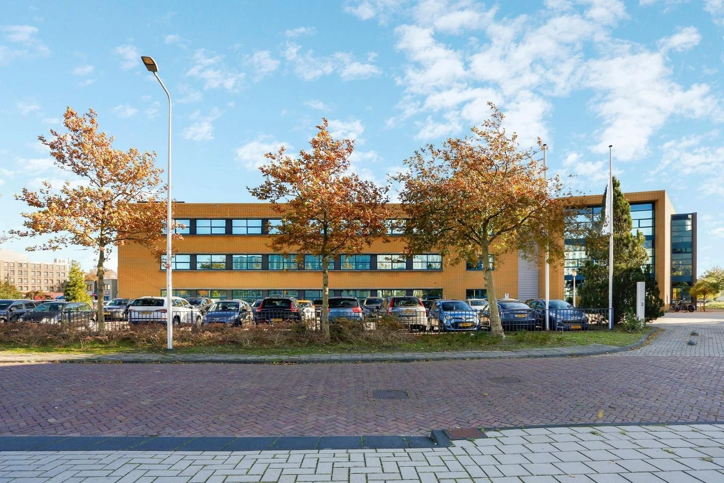 Rental property in Tiendweg, Naaldwijk