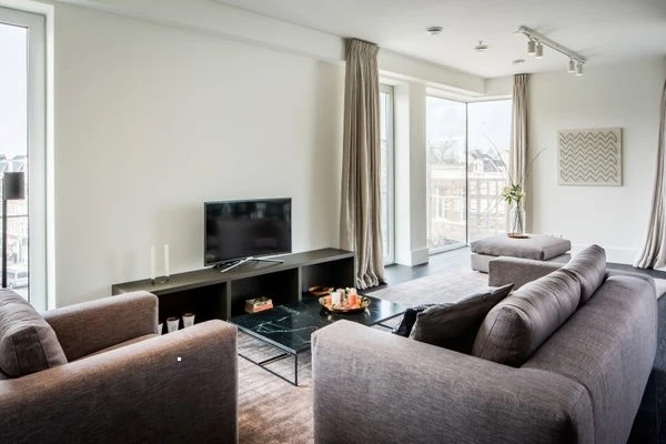 Rental property in Ferdinand Bolstraat 1072, Amsterdam