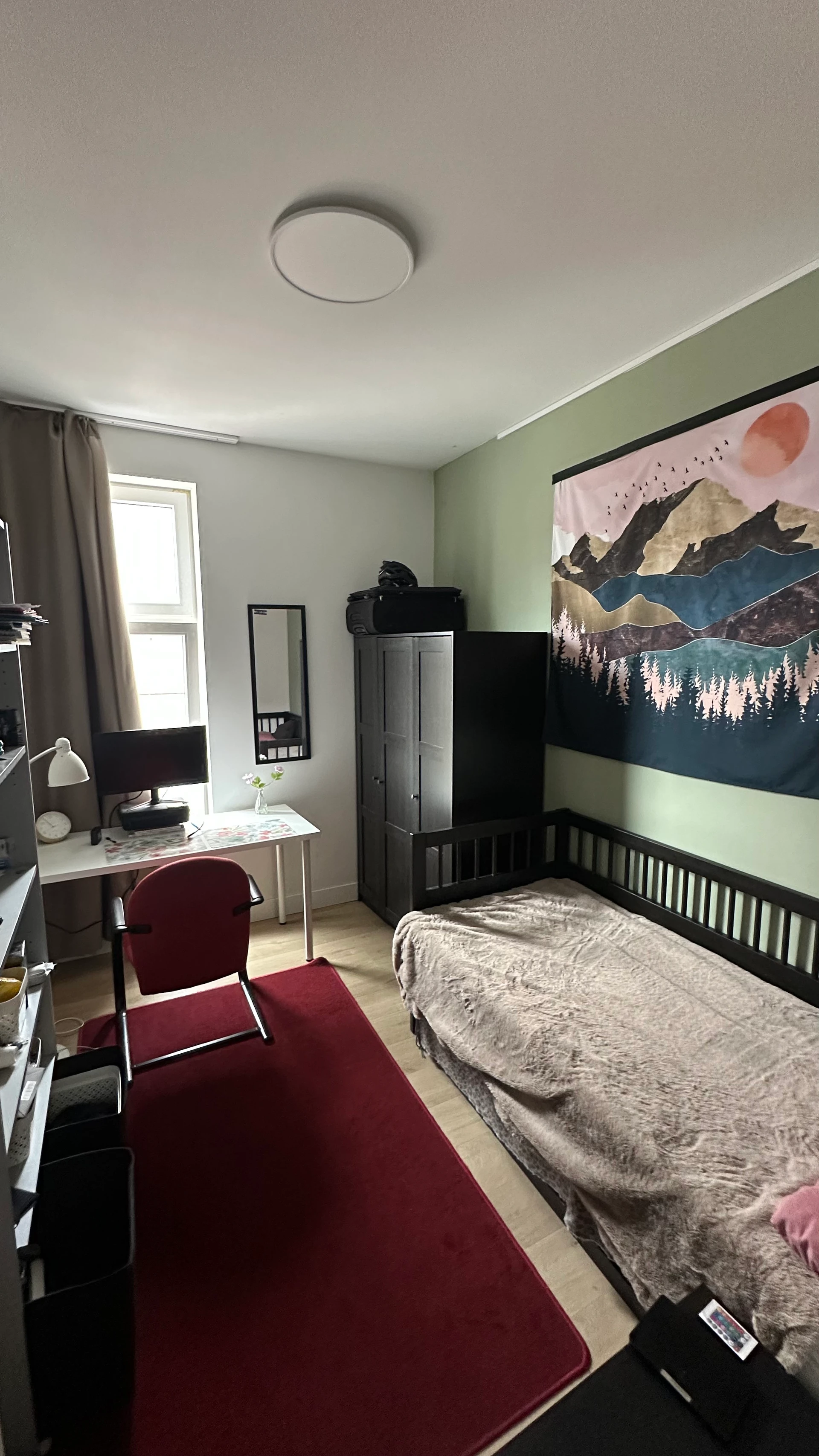 Rental property in Professor Kamerlingh Onneslaan, Schiedam