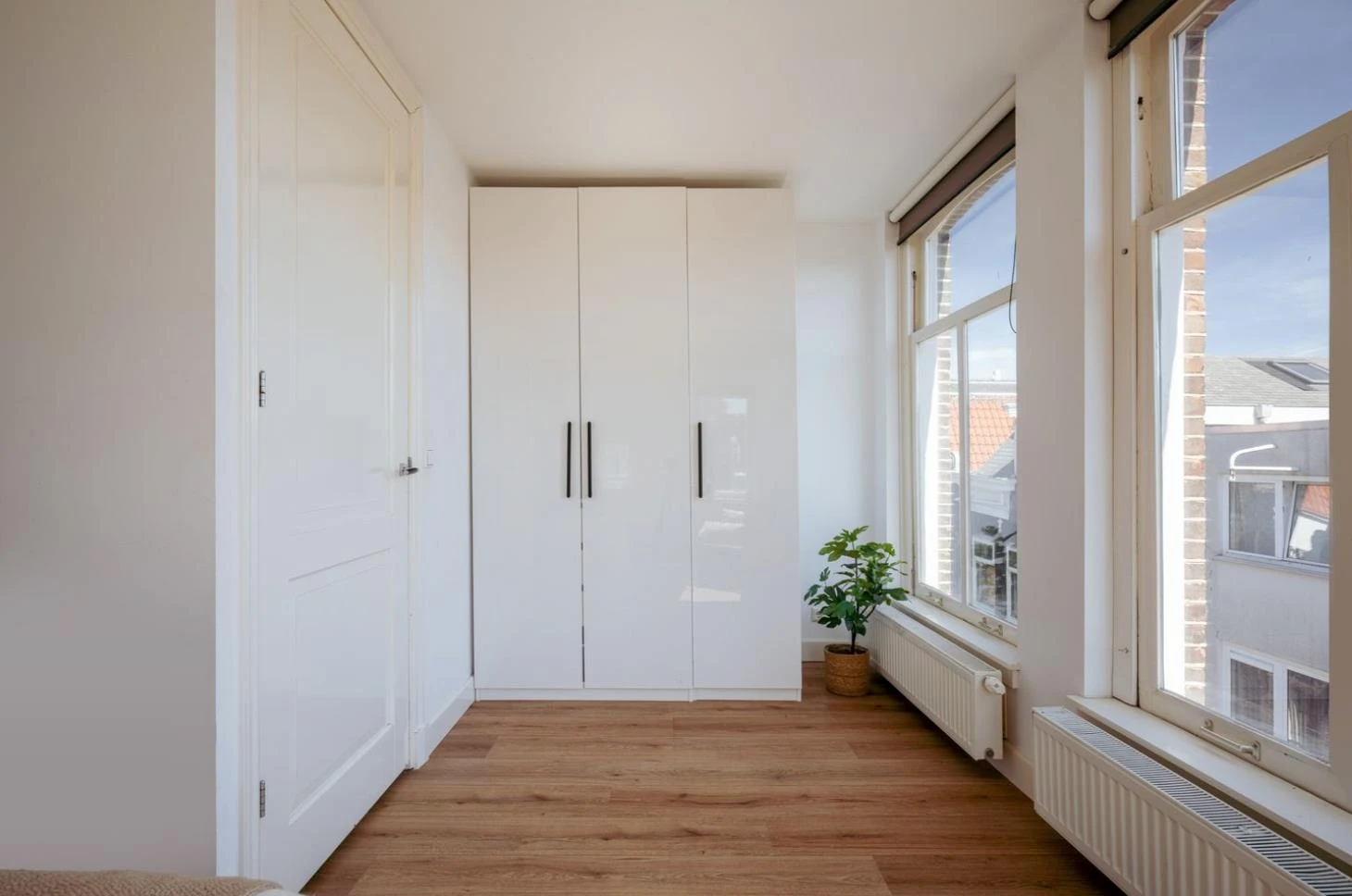 Rental property in Tweede Tuindwarsstraat, Amsterdam