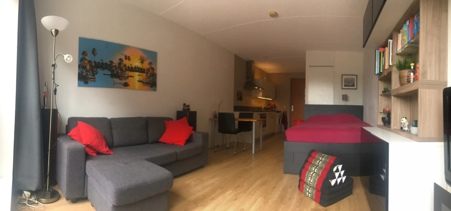 Rental property in Welnastraat, Amsterdam