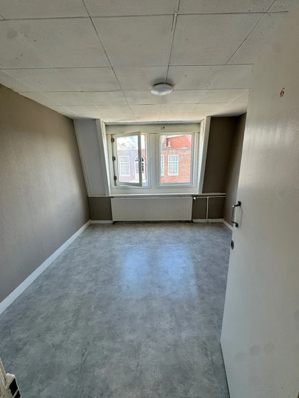 Rental property in Renbaanstraat, The Hague