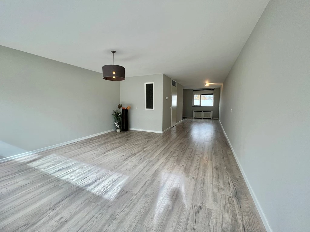 Rental property in Henk Speksnijderstraat, Rotterdam