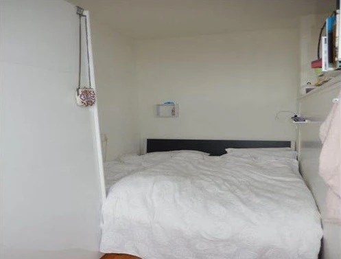 Rental property in Leeuwendalersweg 69037, Amsterdam