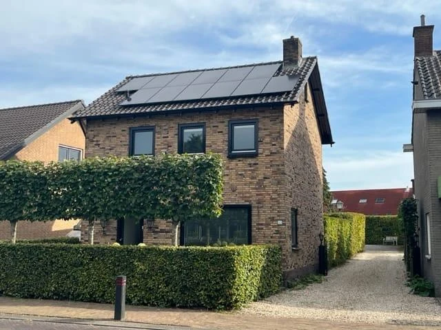 Rental property in Dorpsstraat, Garderen