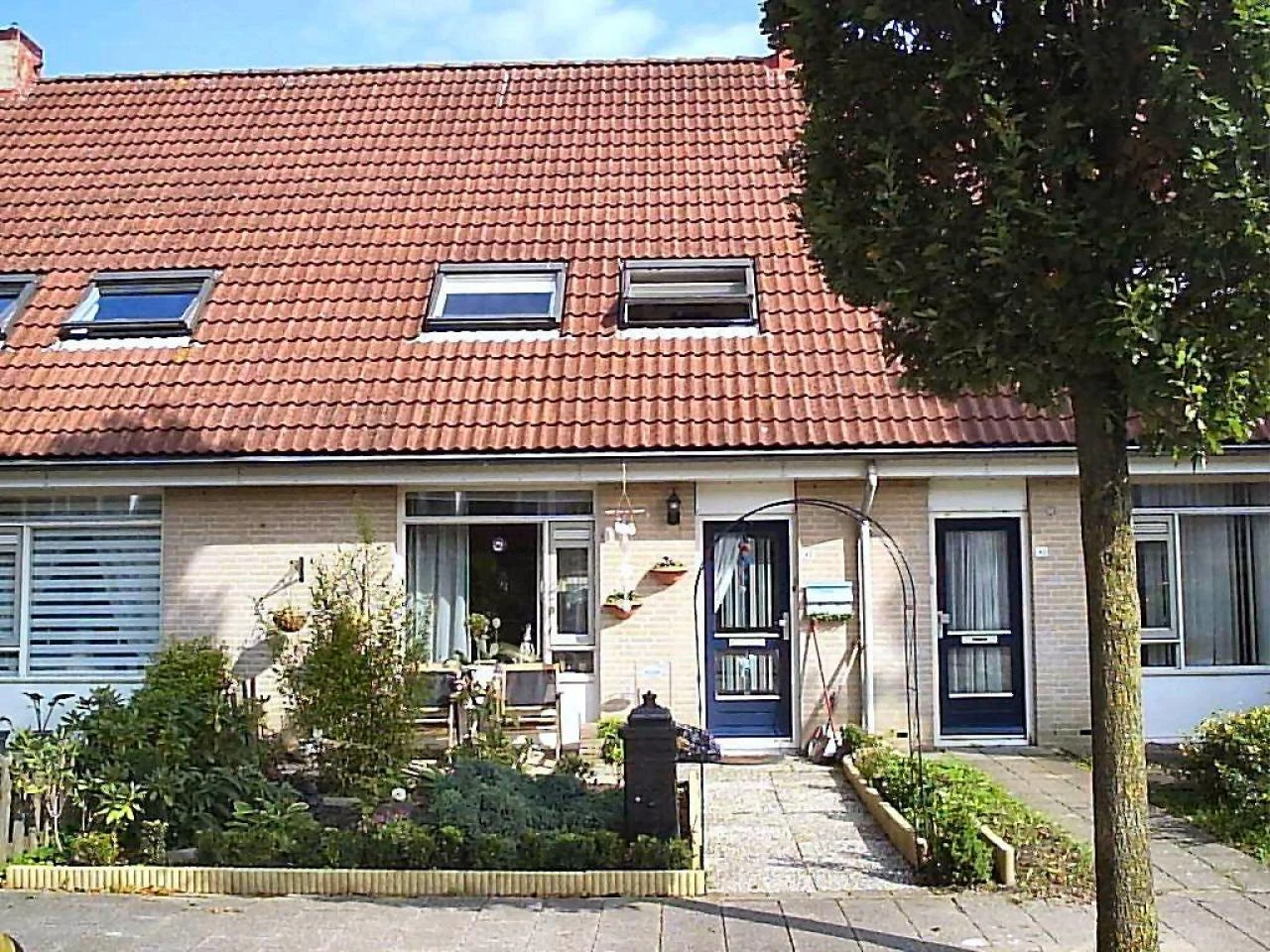 Rental property in Robertskruid 49, Zeewolde