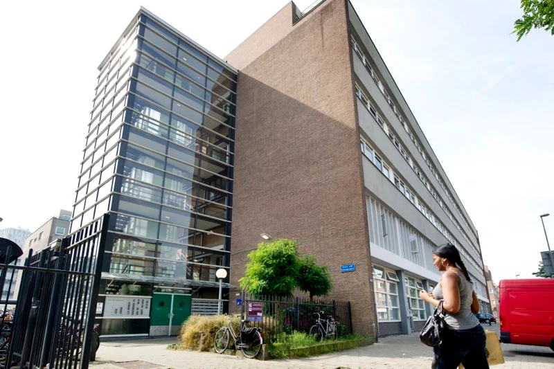 Rental property in Kees van Dongenhof 272, Rotterdam