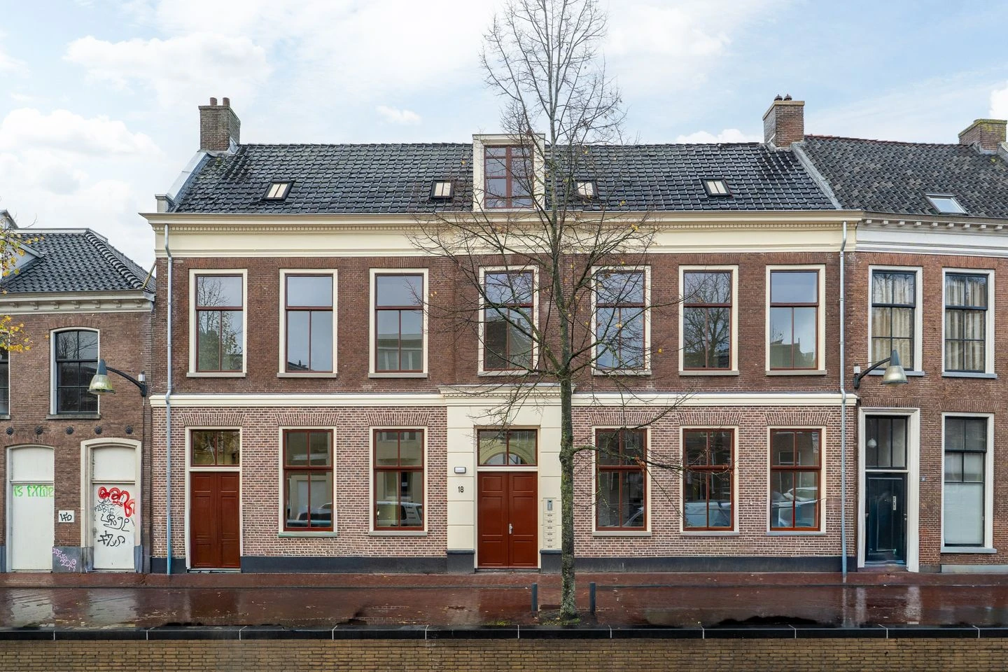 Rental property in Weaze 18, Leeuwarden