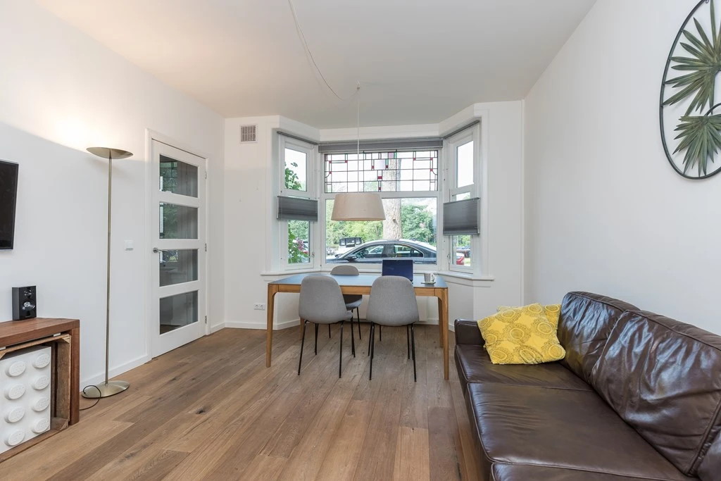 Rental property in Postjeskade 179-2, Amsterdam