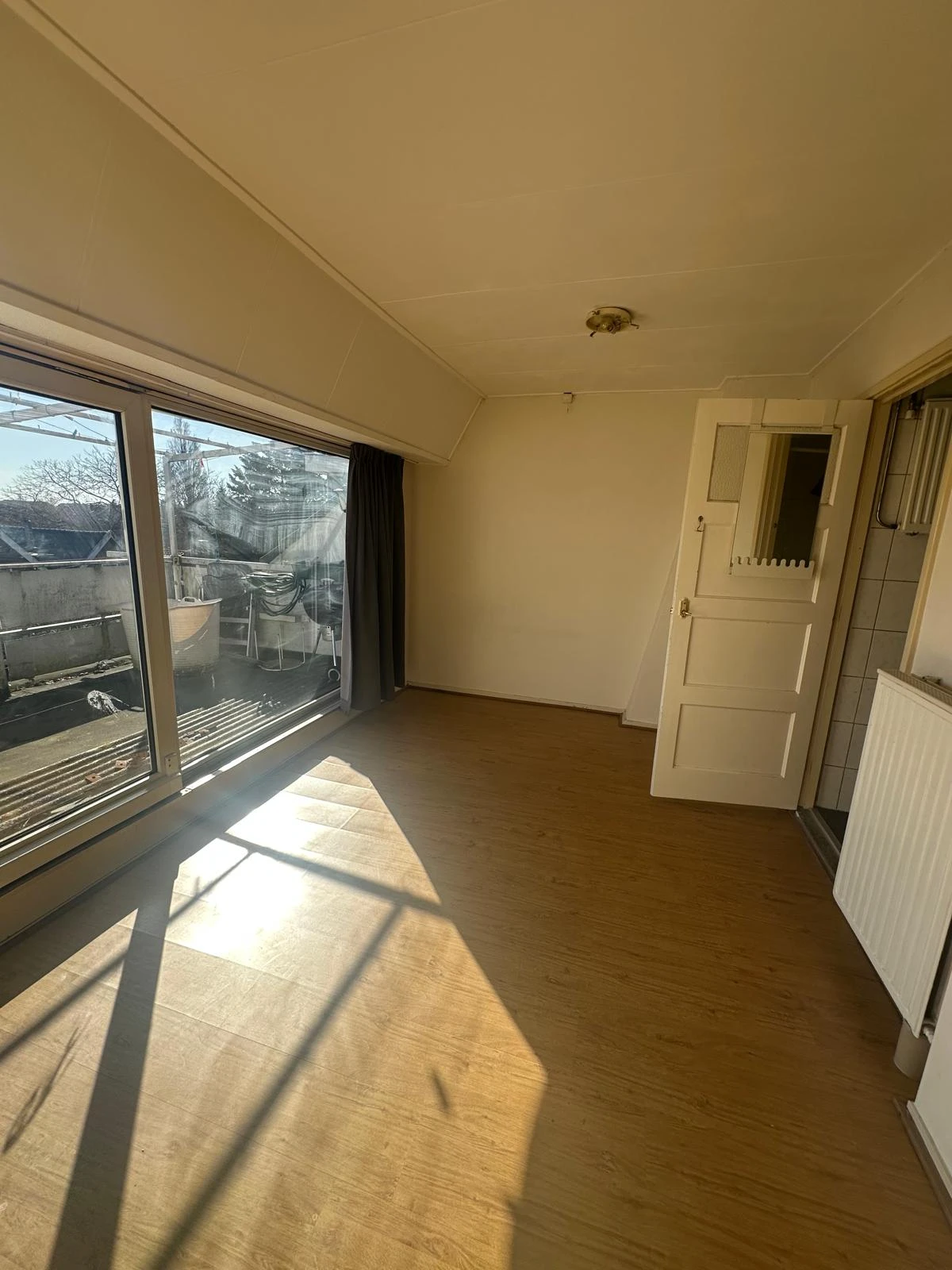 Rental property in Wolphaertsbocht 249C, Rotterdam
