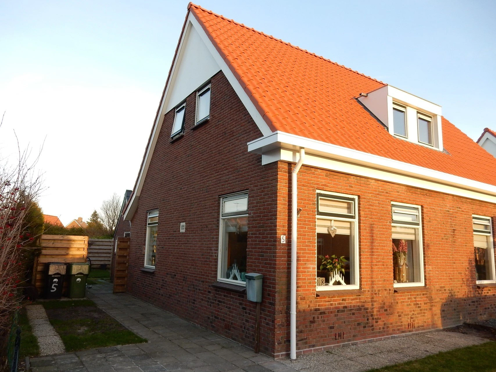 Rental property in Molestrjitte 5, Berltsum