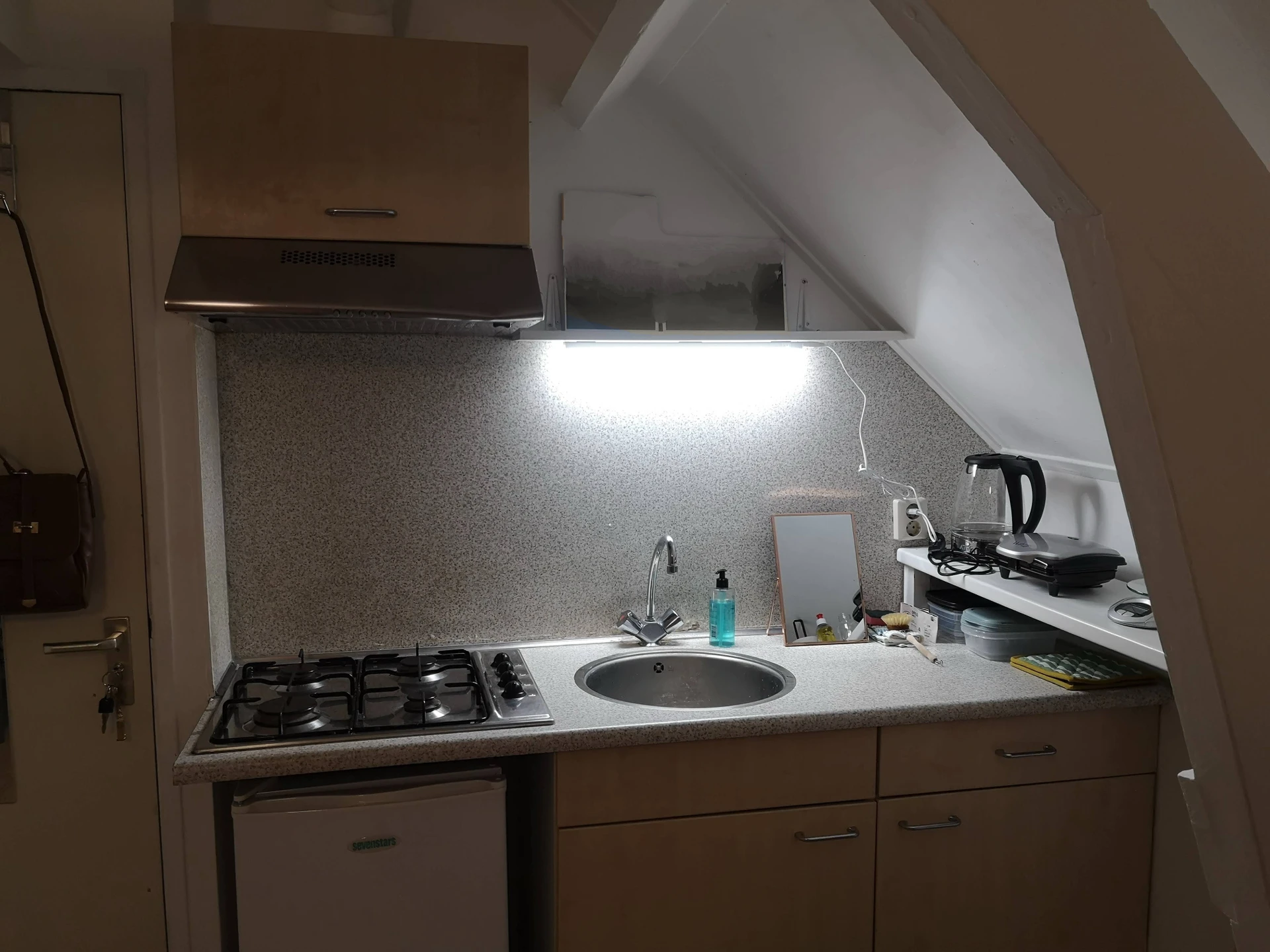 Rental property in Lenghengang 18, Dordrecht