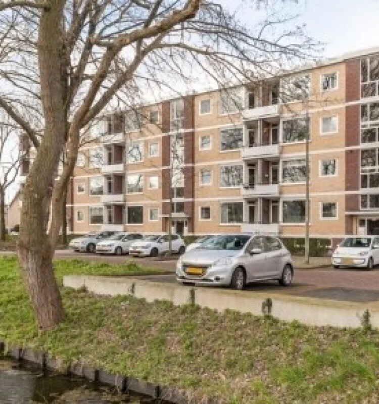 Rental property in Marnixstraat 19, Alphen aan den Rijn