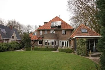 Rental property in Van den Hamhof 21C, Lunteren