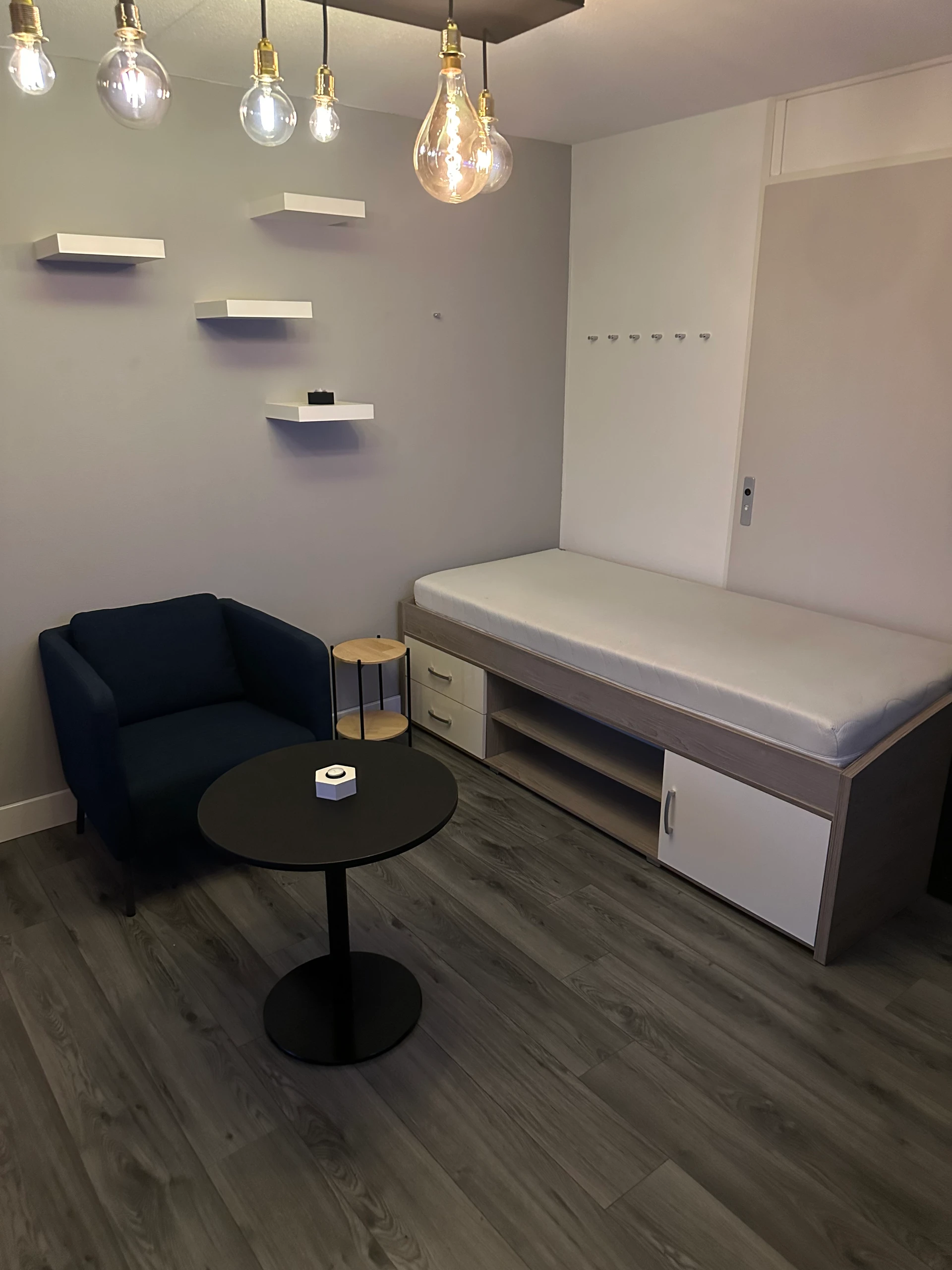 Rental property in Oeverpad, Amsterdam