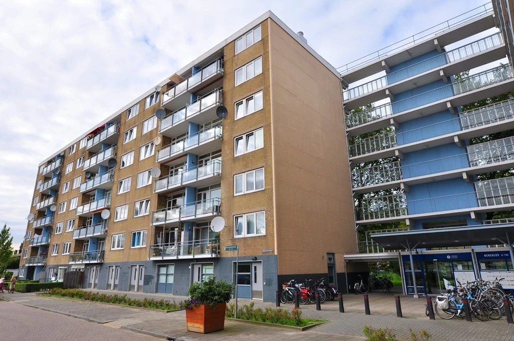 Rental property in Herculesstraat 2, Alphen aan den Rijn