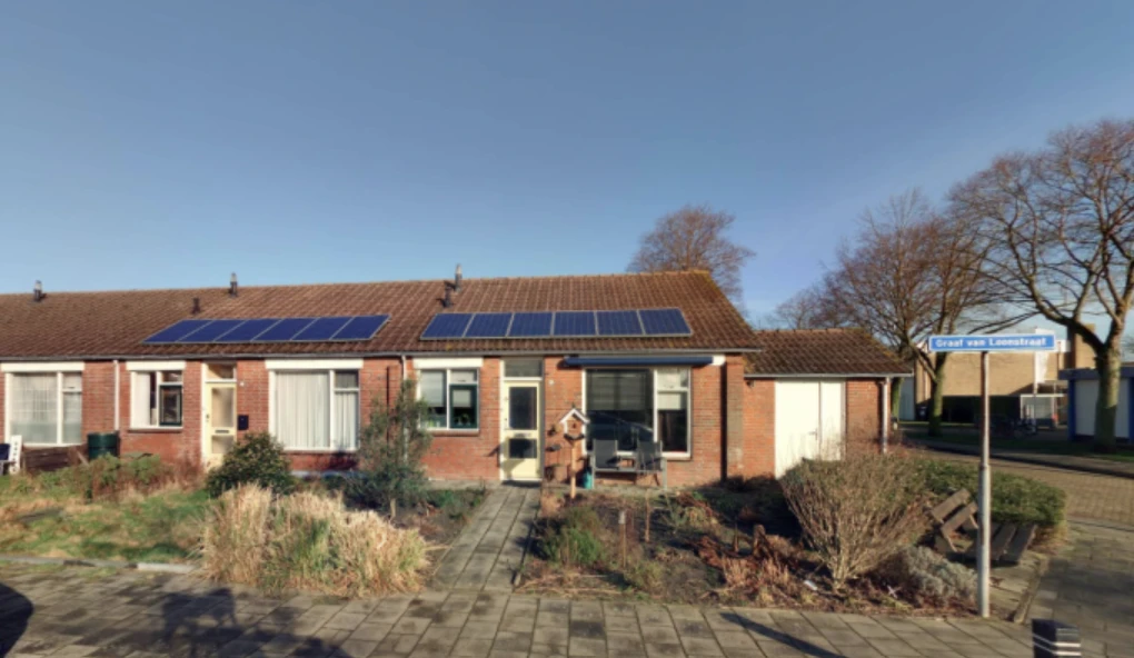 Rental property in Graaf van Loonstraat 9, Stavenisse