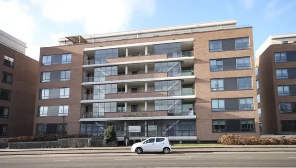 Rental property in van Hogendorplaan 110b, Vlaardingen