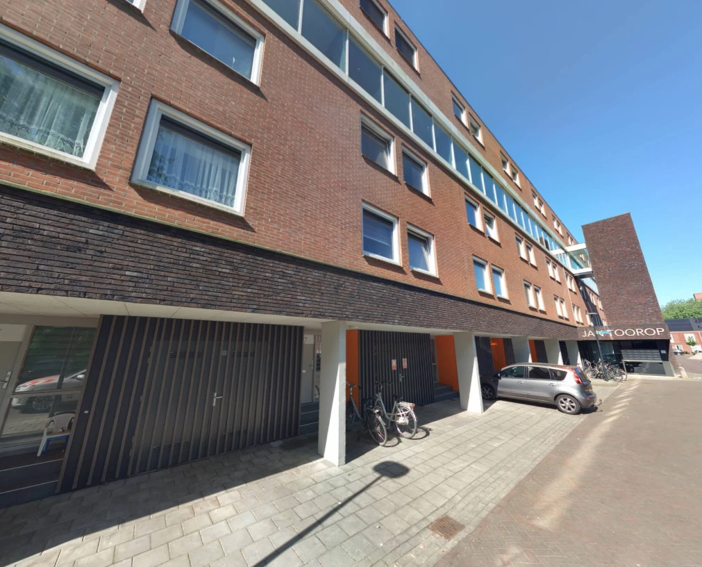 Rental property in Jan Tooropstraat 107, Hengelo