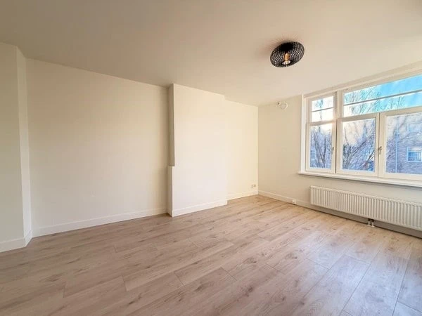 Rental property in Admiraal De Ruijterweg 290-3, Amsterdam