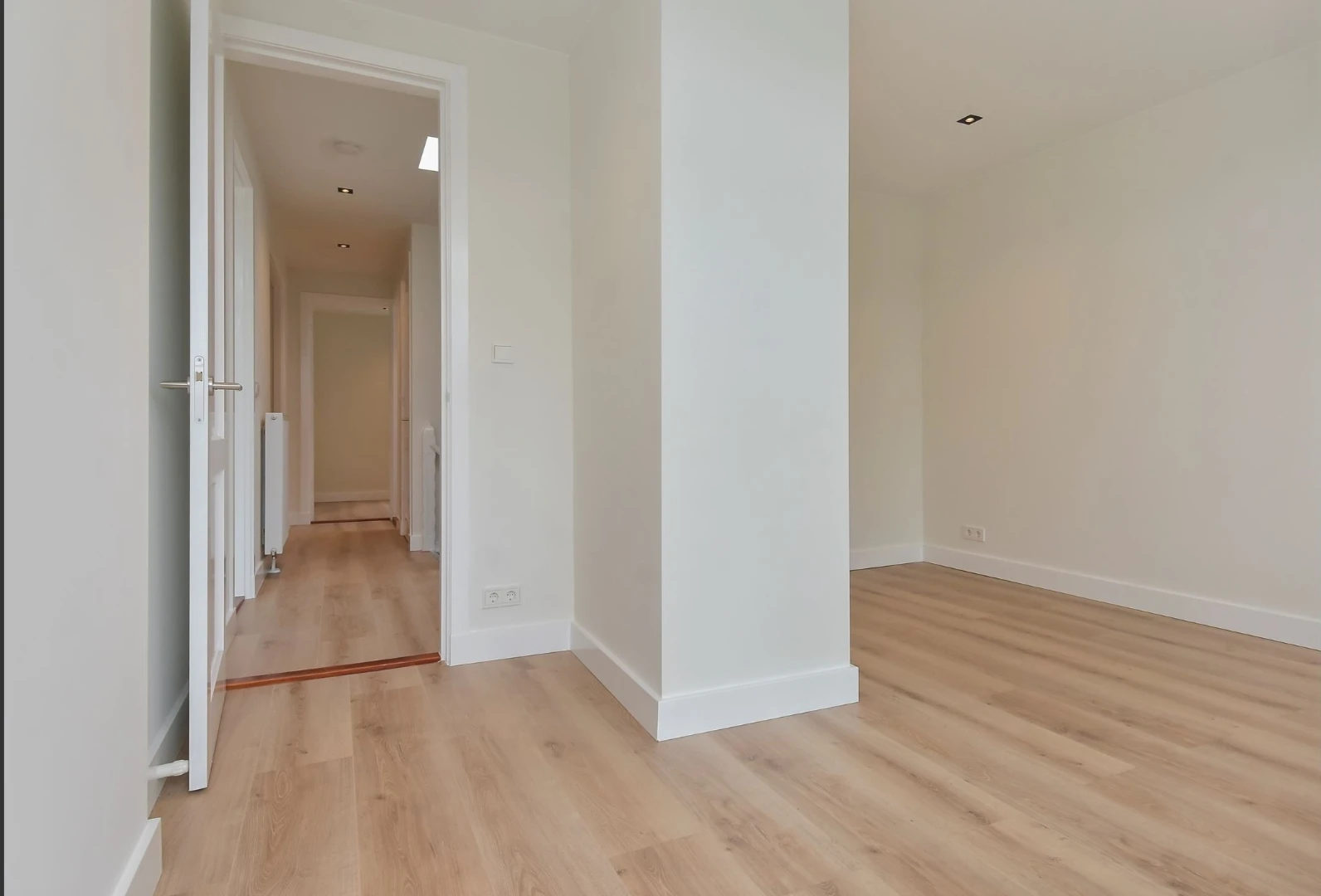 Rental property in Caan van Necklaan, Rijswijk