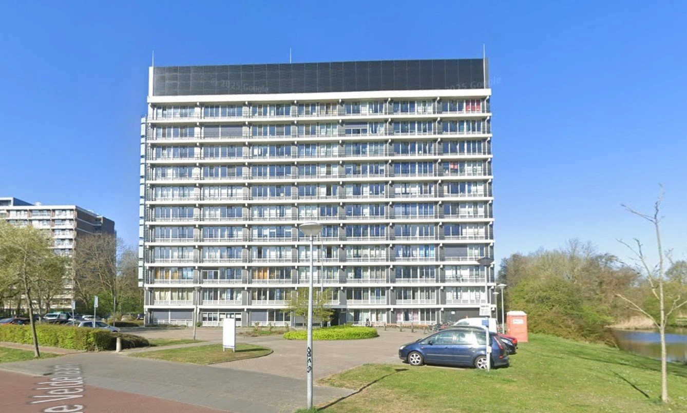 Rental property in Van de Veldelaan 216, Alkmaar