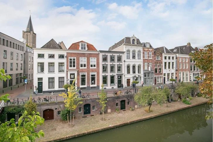 Rental property in Oudegracht 3B, Utrecht