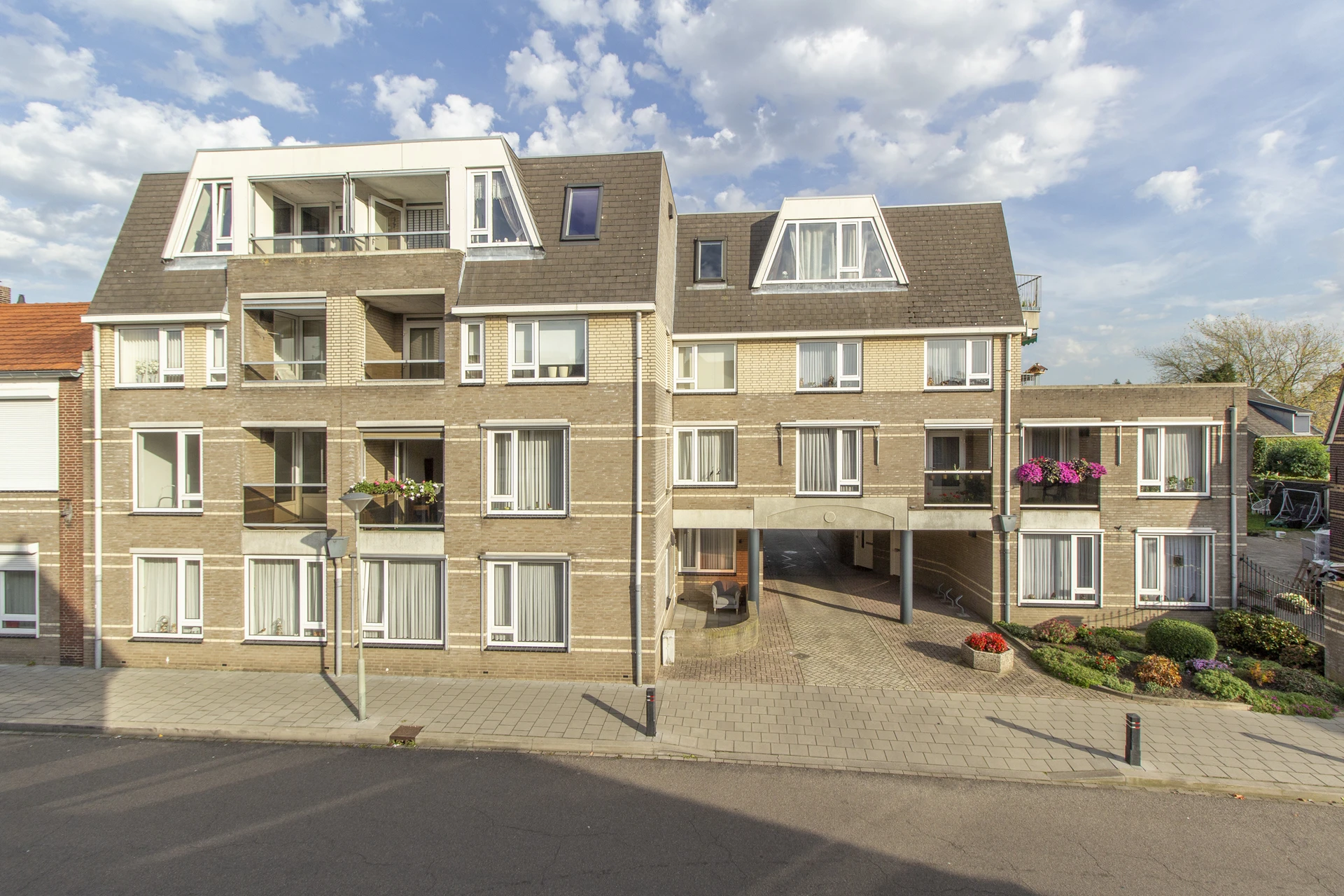 Rental property in Spoorstraat 19F, Tegelen