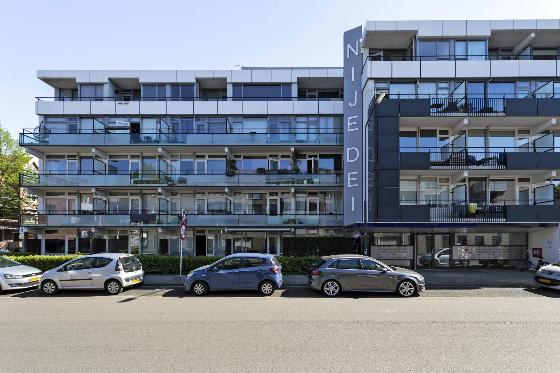 Rental property in Nieuwe Dieststraat 144, Breda