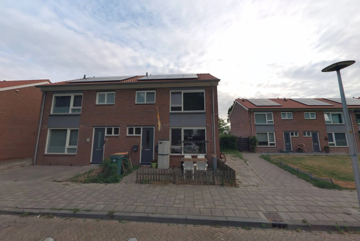 Rental property in Wethouder Kampstraat 55-I, Hengelo
