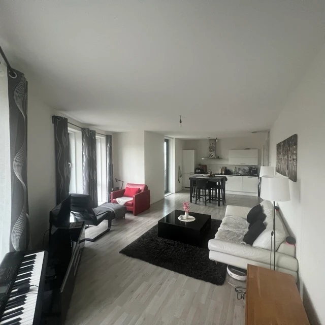 Rental property in Vrouwengelukhof, Amsterdam