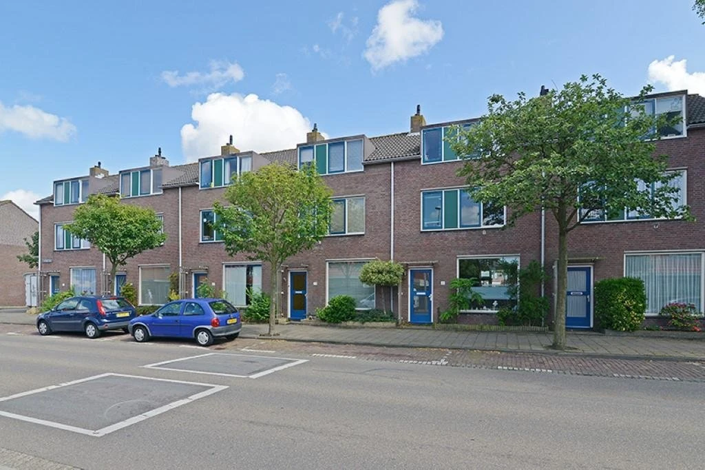 Rental property in Symfoniestraat 37, The Hague