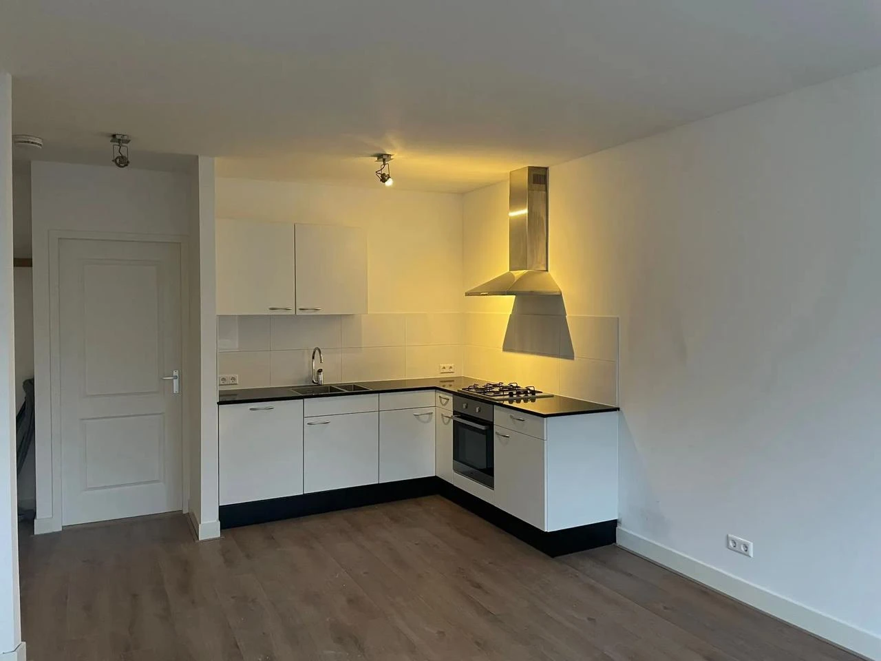 Rental property in Crynssenstraat, Amsterdam