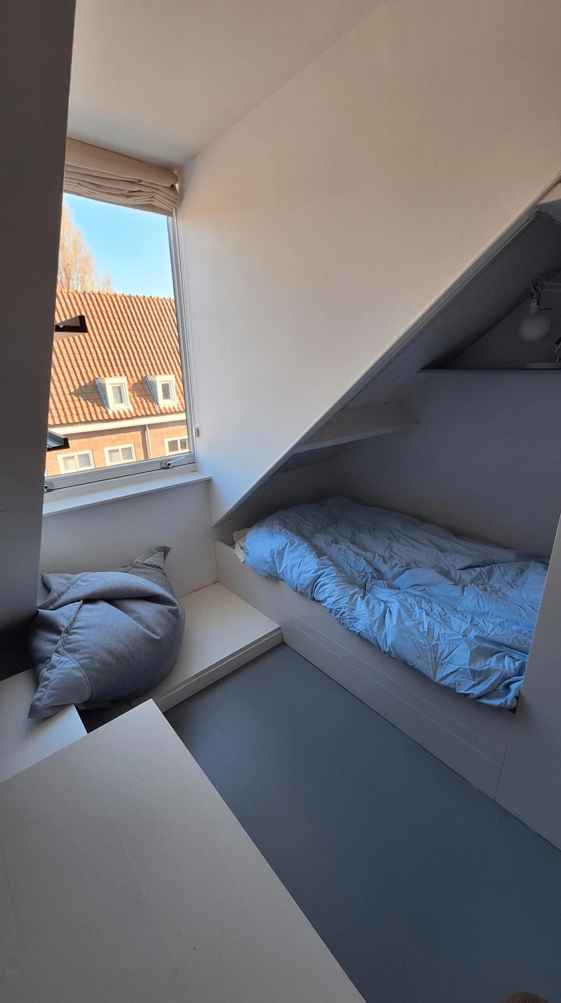 Rental property in Montelbaanstraat, Amsterdam