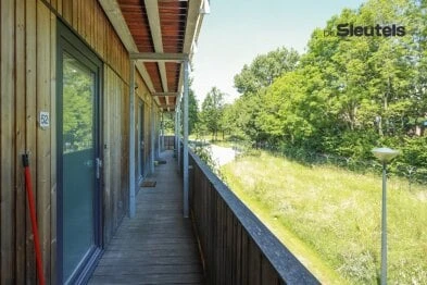 Rental property in Nico van der Horstpark 52, Leiden