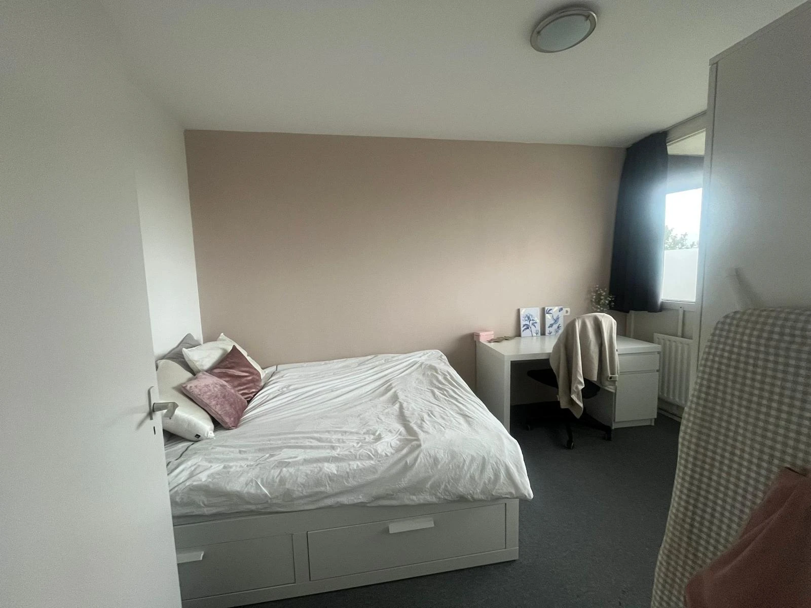 Rental property in Heemraadweg, Weesp