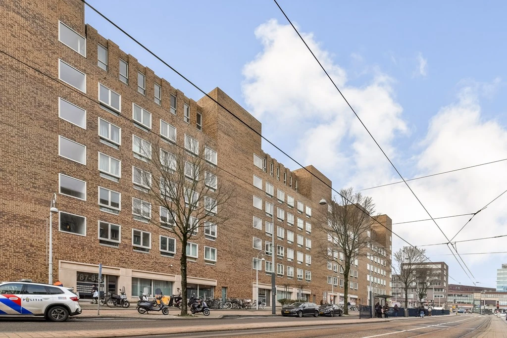 Rental property in Hoofdweg 819, Amsterdam