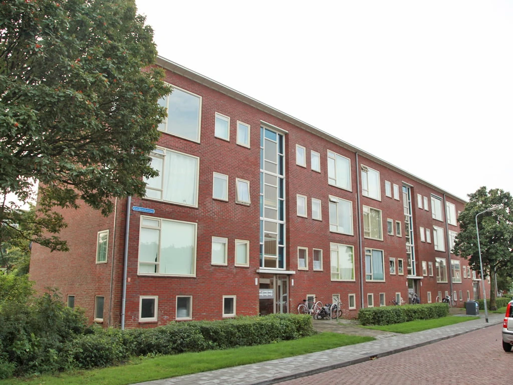 Rental property in Zandkreekstraat 15, Middelburg