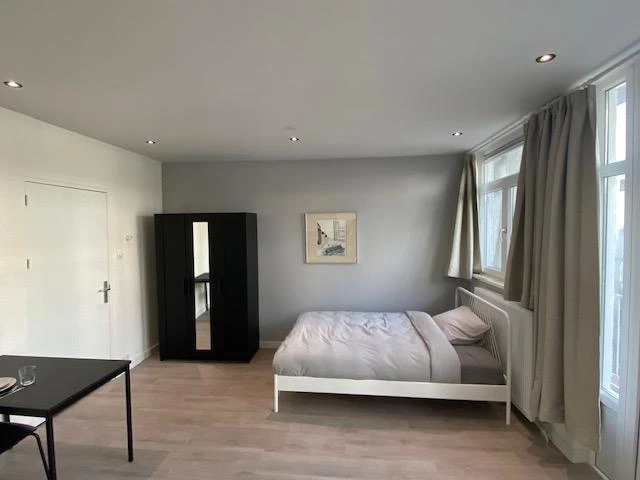 Rental property in Hillevliet, Rotterdam