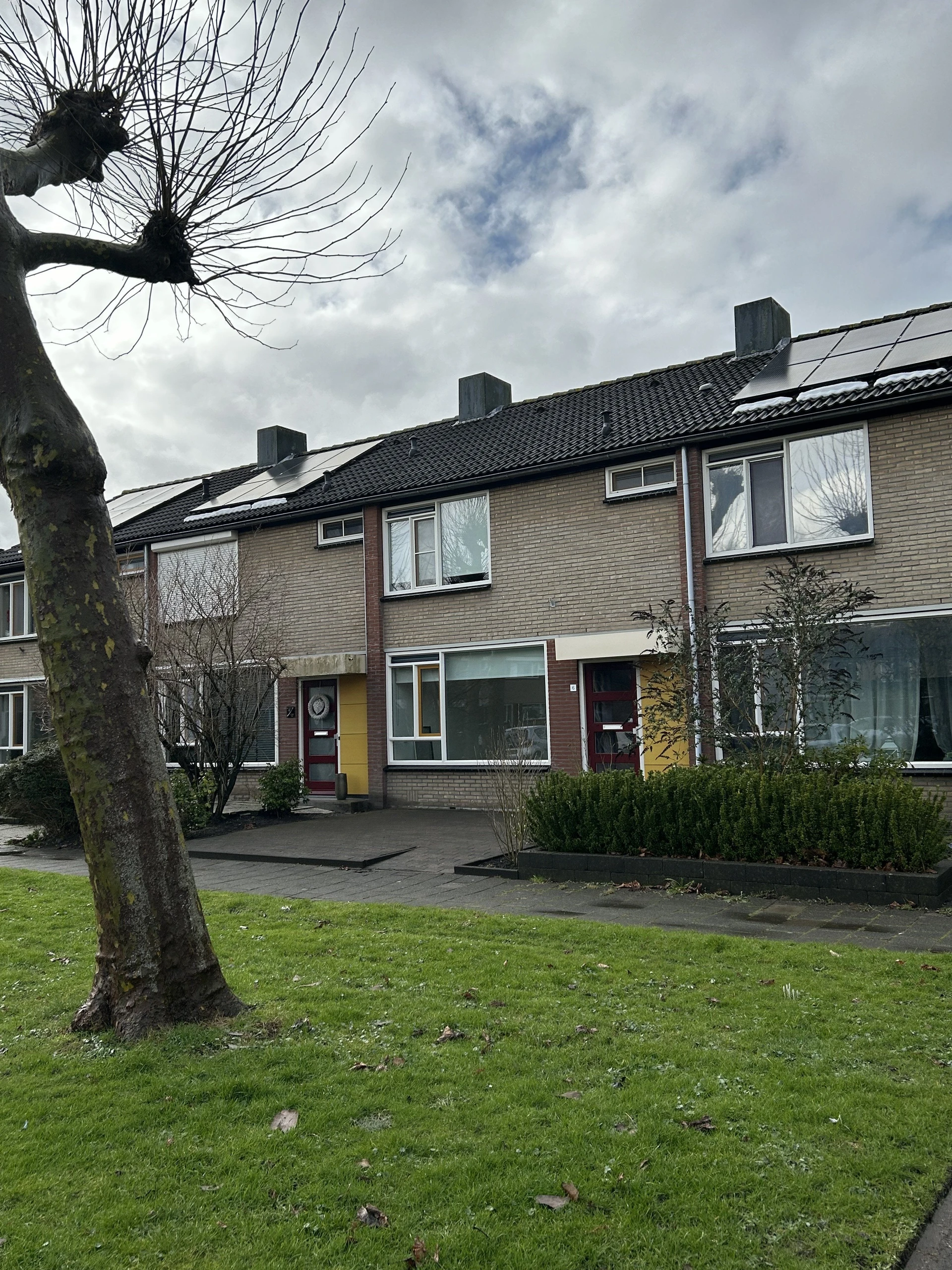 Rental property in van Scorelstraat, Hazerswoude-Dorp